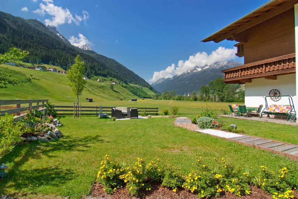 Ausserwieserhof Villa Neustift im Stubaital Exterior photo